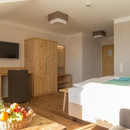 Christine Ξενοδοχείο 3*